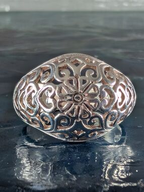Ornate Dome Statement Band Ring in Sterling Silver Size 6.5